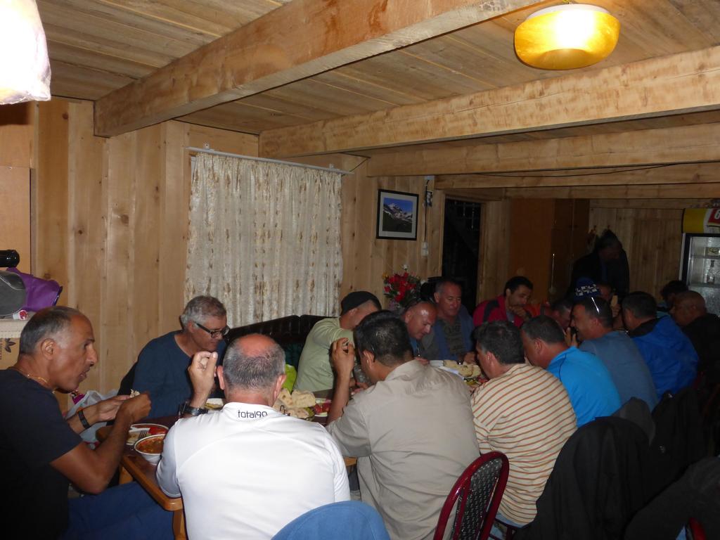 Ushguli Panorama Guest House Экстерьер фото